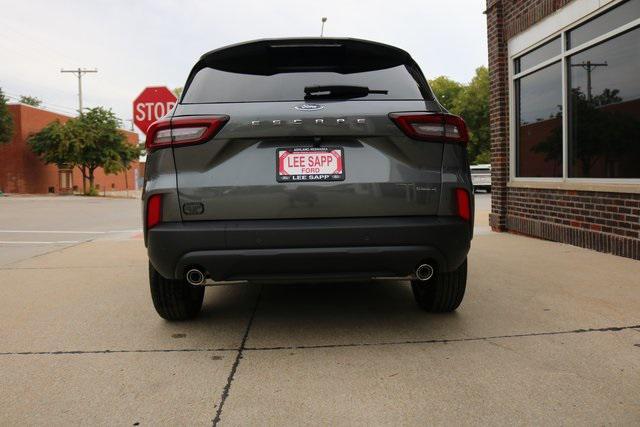 new 2025 Ford Escape car, priced at $37,415
