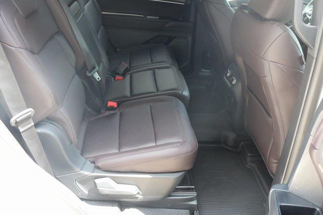 new 2025 Ford Explorer car, priced at $52,701