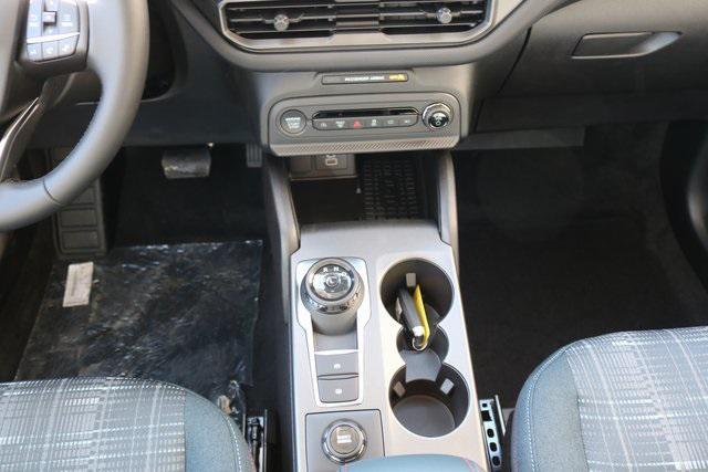 new 2025 Ford Bronco Sport car, priced at $38,070