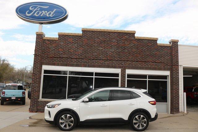 used 2023 Ford Escape car