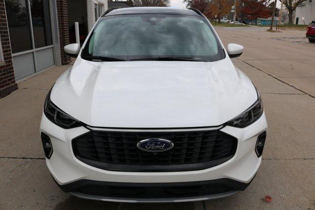 used 2023 Ford Escape car, priced at $29,995