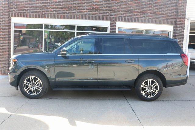 new 2025 Ford Expedition Max car, priced at $72,360