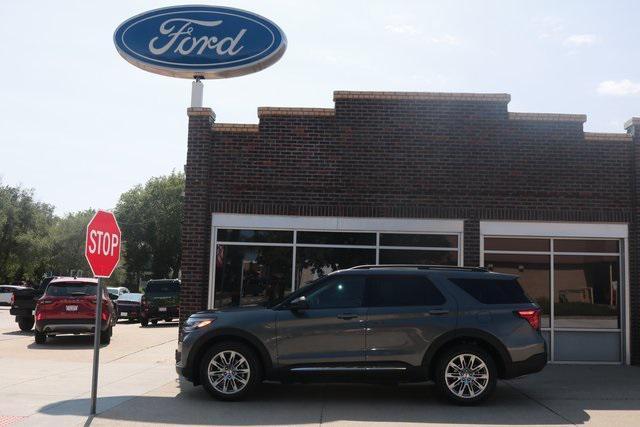 new 2025 Ford Explorer car, priced at $50,895