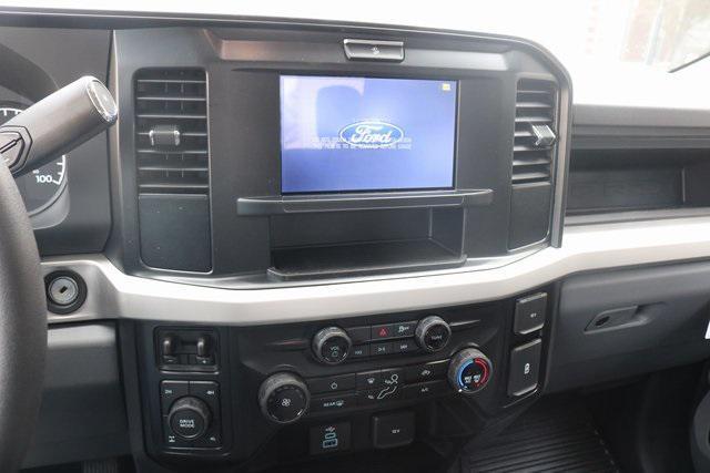 new 2025 Ford F-250 car, priced at $55,820