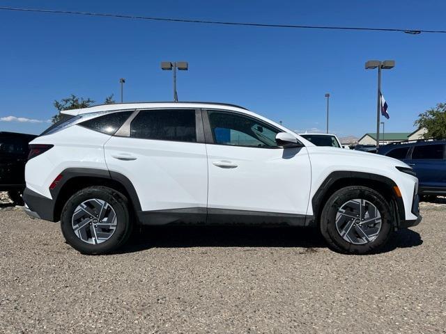 used 2025 Hyundai TUCSON Hybrid car, priced at $33,615