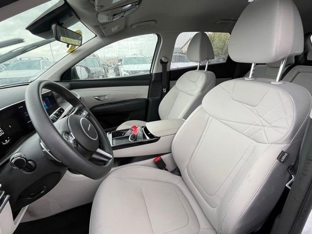 used 2025 Hyundai TUCSON Hybrid car, priced at $31,470