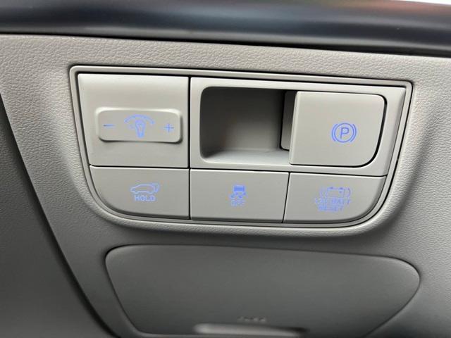 used 2025 Hyundai TUCSON Hybrid car, priced at $31,470