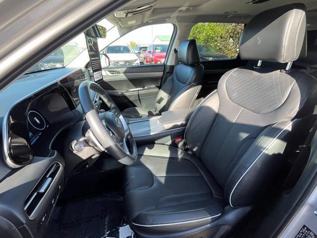 used 2025 Hyundai Palisade car, priced at $43,205