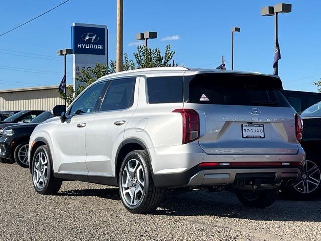 used 2025 Hyundai Palisade car, priced at $43,205