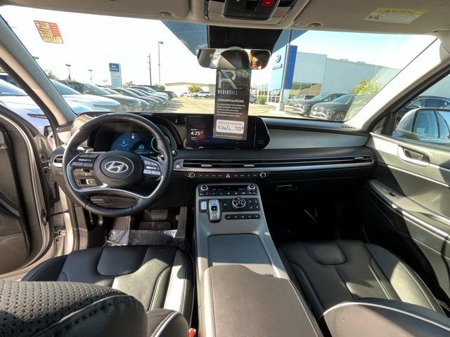 used 2025 Hyundai Palisade car, priced at $43,205
