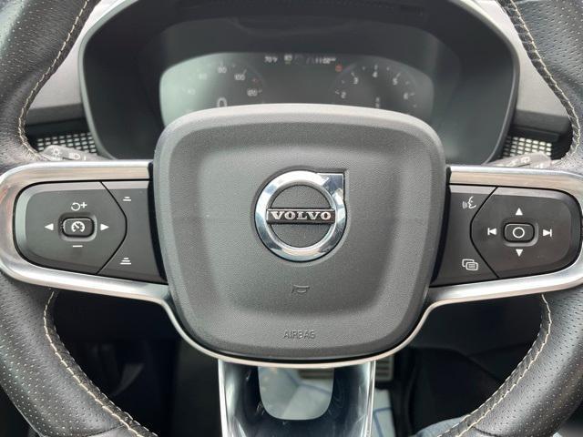 used 2021 Volvo XC40 car, priced at $23,801