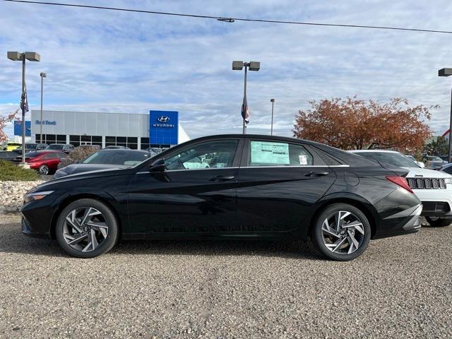 new 2025 Hyundai Elantra car, priced at $28,090