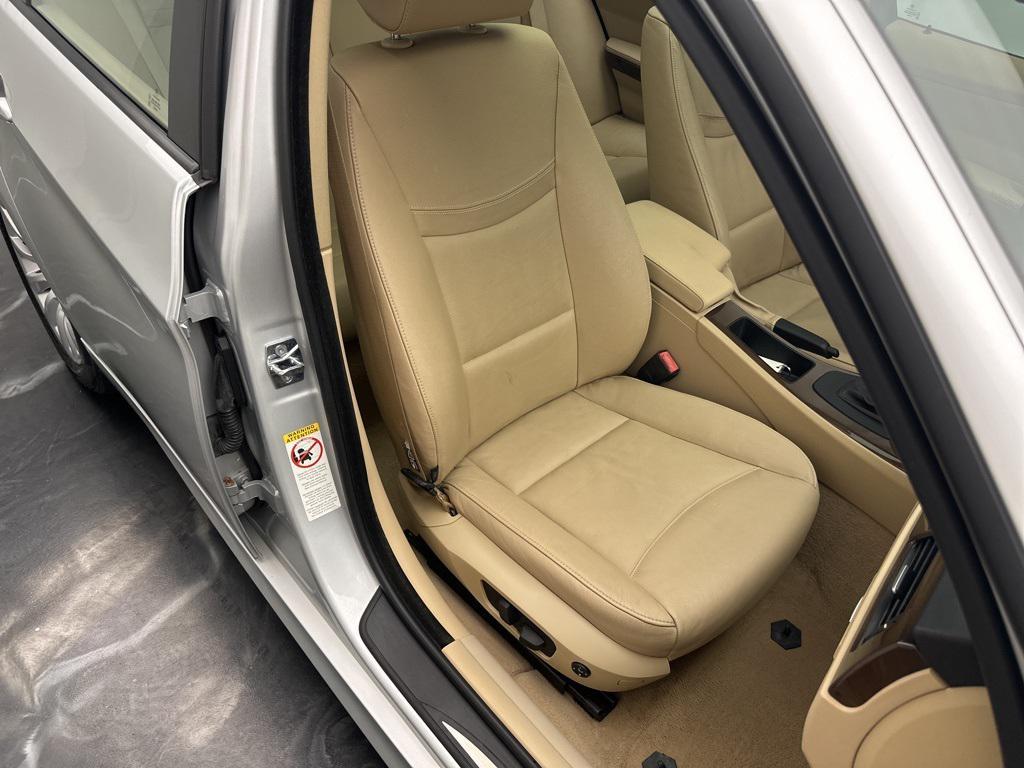 used 2009 BMW 328 car, priced at $6,495