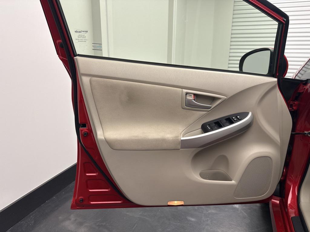 used 2013 Toyota Prius car, priced at $9,495