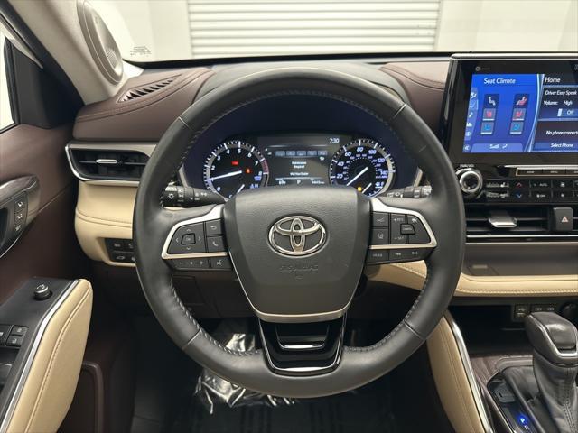 used 2022 Toyota Highlander car, priced at $38,830