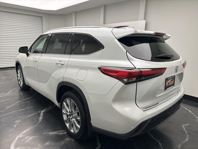 used 2022 Toyota Highlander car, priced at $38,830