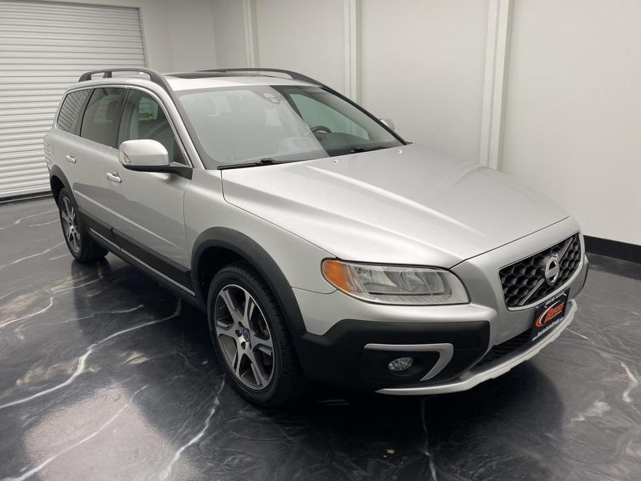 used 2015 Volvo XC70 car, priced at $14,795