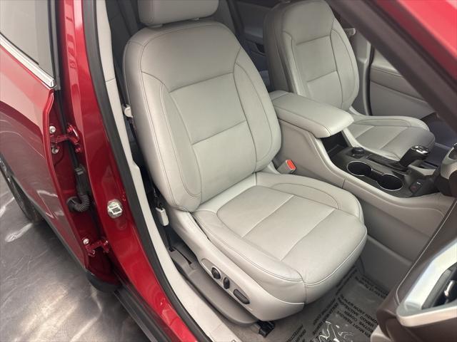 used 2019 GMC Acadia car, priced at $19,995