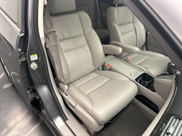 used 2014 Honda CR-V car, priced at $12,995