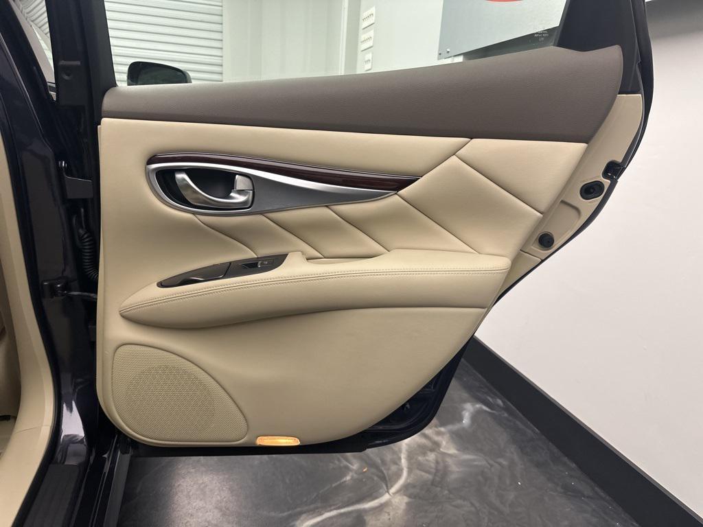 used 2011 INFINITI M37x car, priced at $9,992