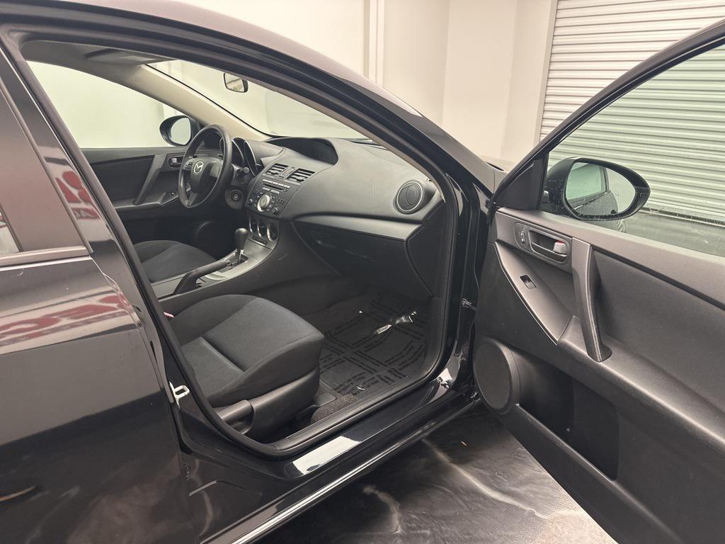 used 2011 Mazda Mazda3 car, priced at $4,795