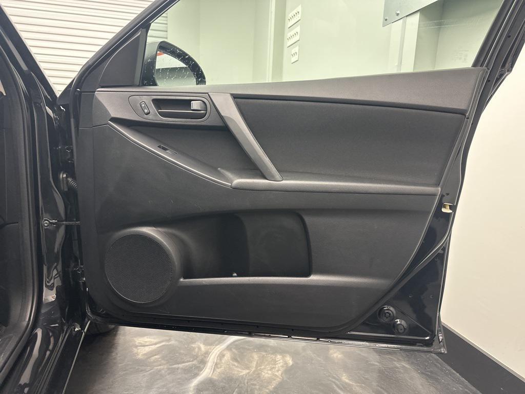 used 2011 Mazda Mazda3 car, priced at $4,795