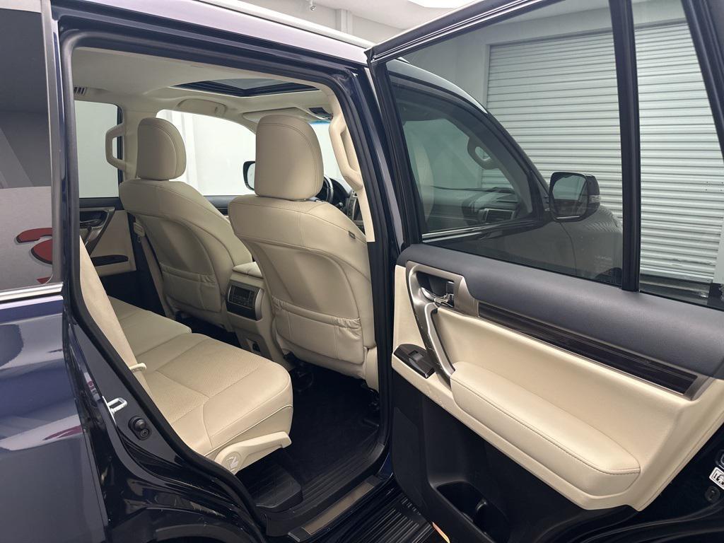 used 2021 Lexus GX 460 car, priced at $34,495