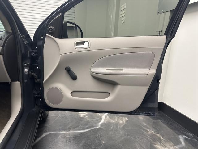 used 2008 Chevrolet Cobalt car, priced at $4,995