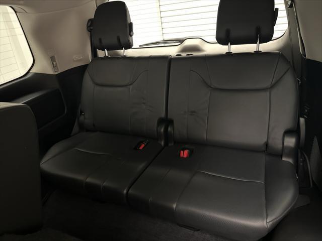 used 2016 Lexus LX 570 car, priced at $44,995