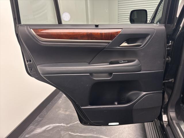 used 2016 Lexus LX 570 car, priced at $44,995