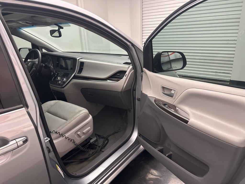 used 2016 Toyota Sienna car, priced at $24,995