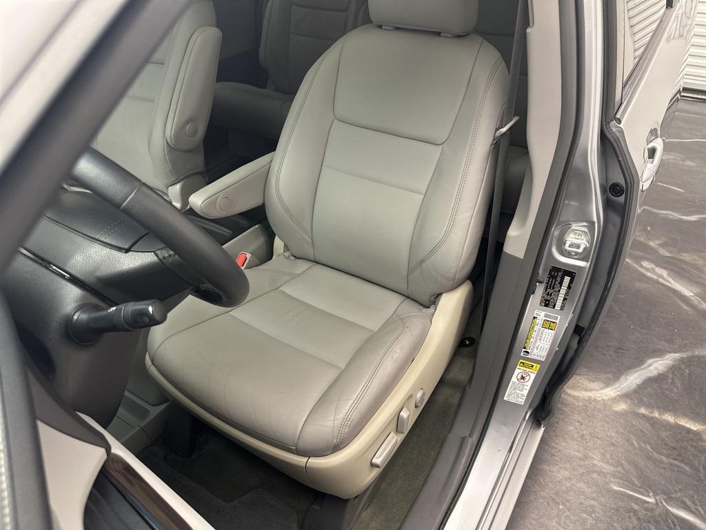 used 2016 Toyota Sienna car, priced at $24,995