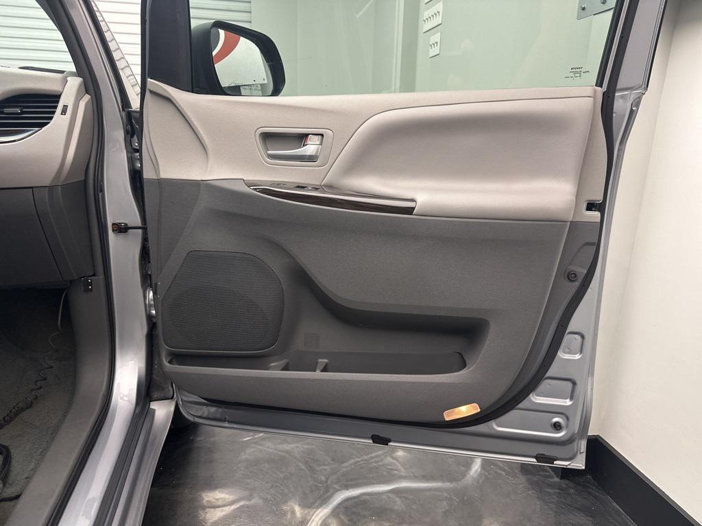 used 2016 Toyota Sienna car, priced at $24,995