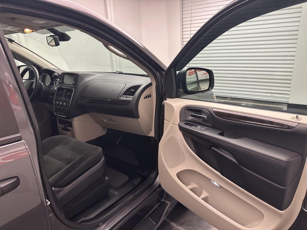 used 2019 Dodge Grand Caravan car, priced at $23,995