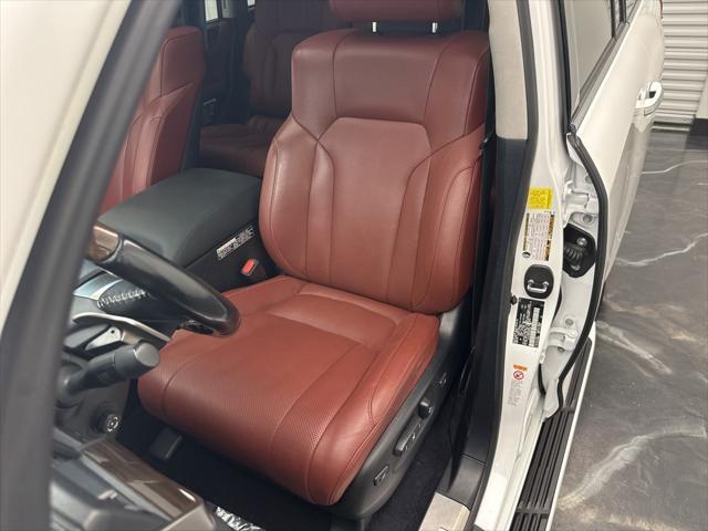 used 2016 Lexus LX 570 car, priced at $43,698