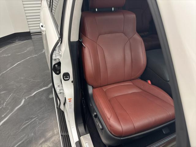 used 2016 Lexus LX 570 car, priced at $43,698