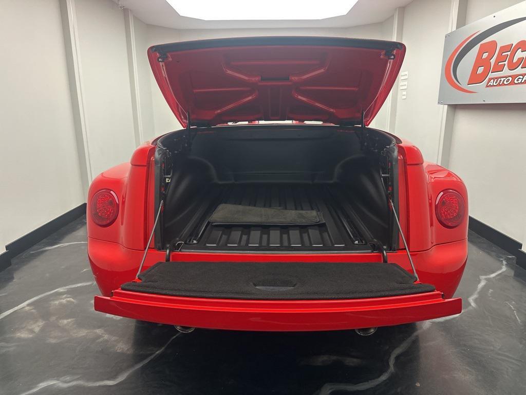 used 2004 Chevrolet SSR car, priced at $24,995