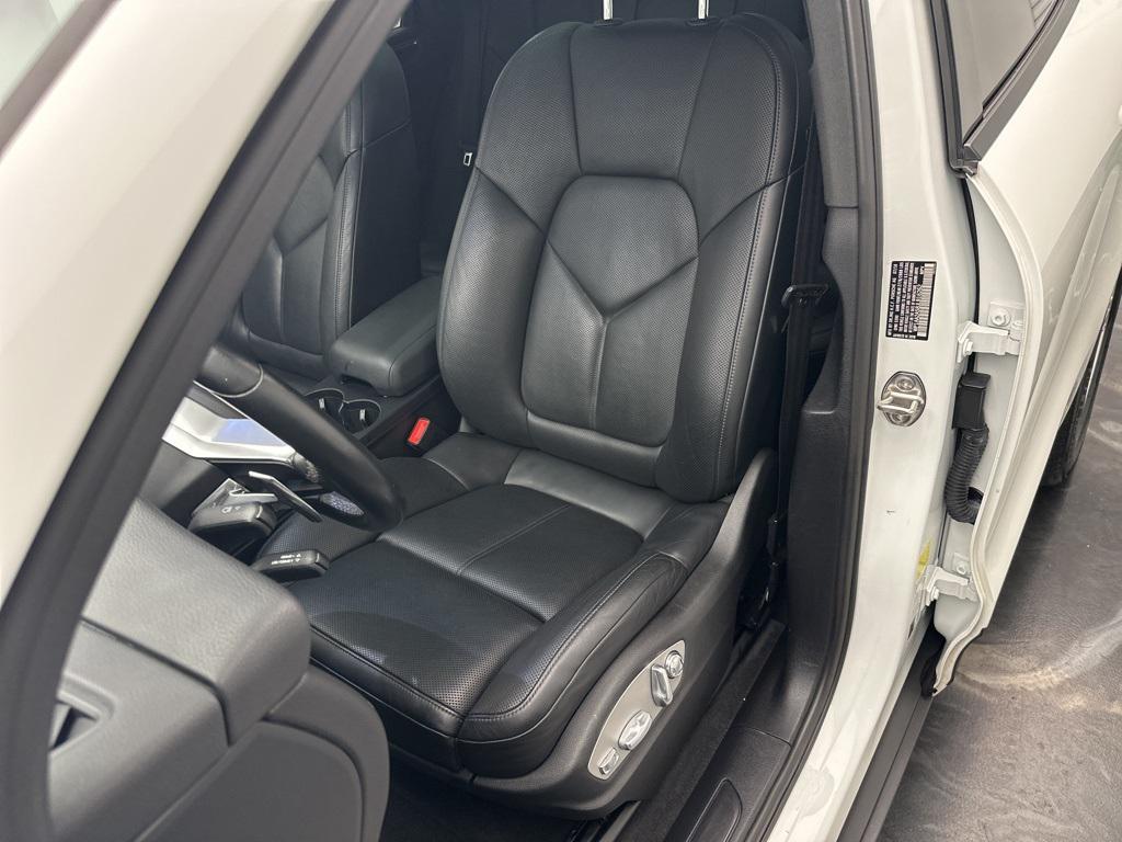 used 2018 Porsche Macan car, priced at $21,995