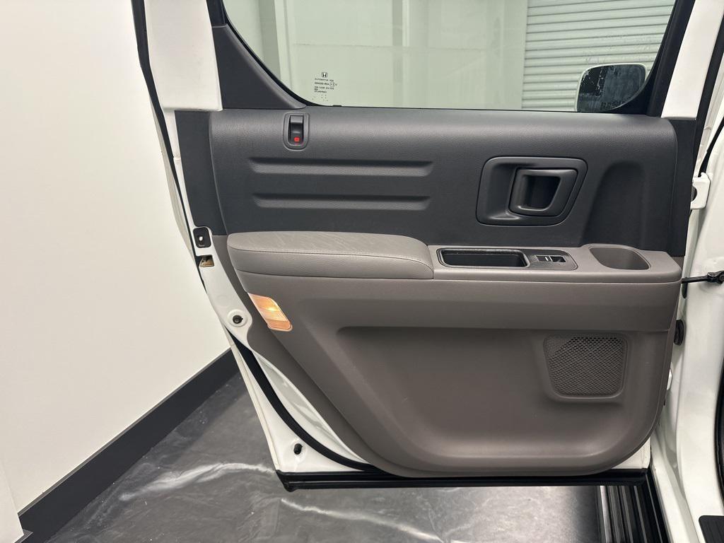 used 2014 Honda Ridgeline car, priced at $15,995