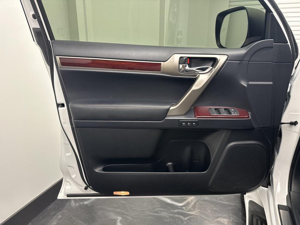 used 2019 Lexus GX 460 car, priced at $32,995