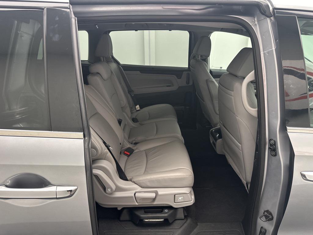 used 2018 Honda Odyssey car, priced at $17,995