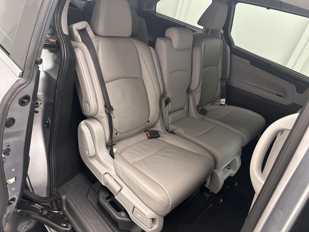 used 2018 Honda Odyssey car, priced at $17,995