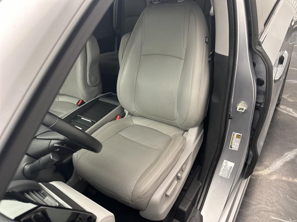 used 2018 Honda Odyssey car, priced at $17,995