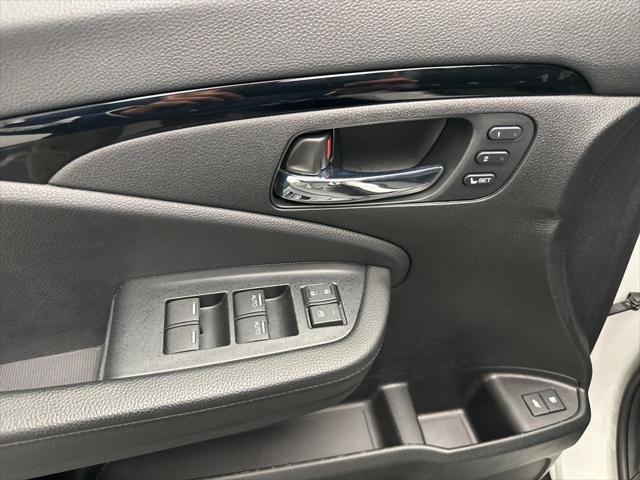 used 2021 Honda Pilot car, priced at $24,995