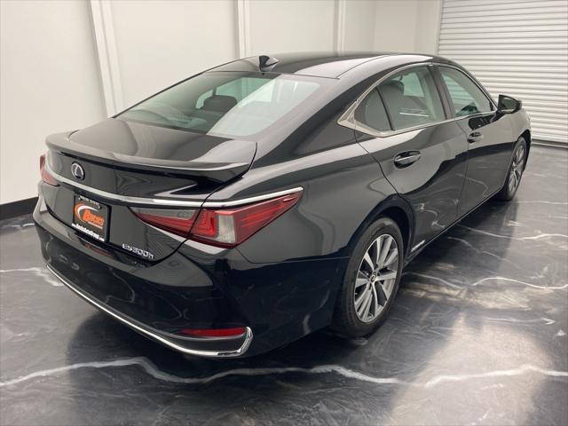 used 2021 Lexus ES 300h car, priced at $26,777