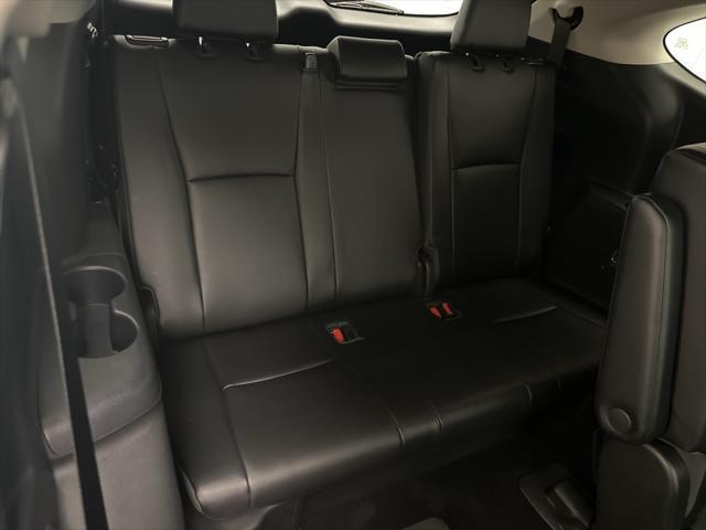used 2021 Toyota Highlander car, priced at $29,695