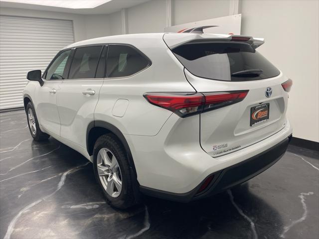 used 2022 Toyota Highlander Hybrid car, priced at $29,995