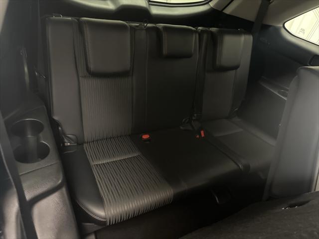 used 2017 Toyota Highlander car, priced at $17,495