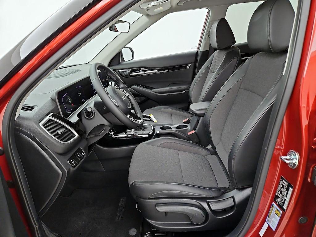 used 2025 Kia Seltos car, priced at $23,998
