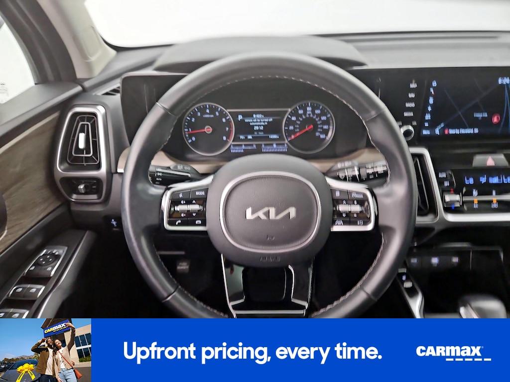 used 2022 Kia Sorento car, priced at $29,998